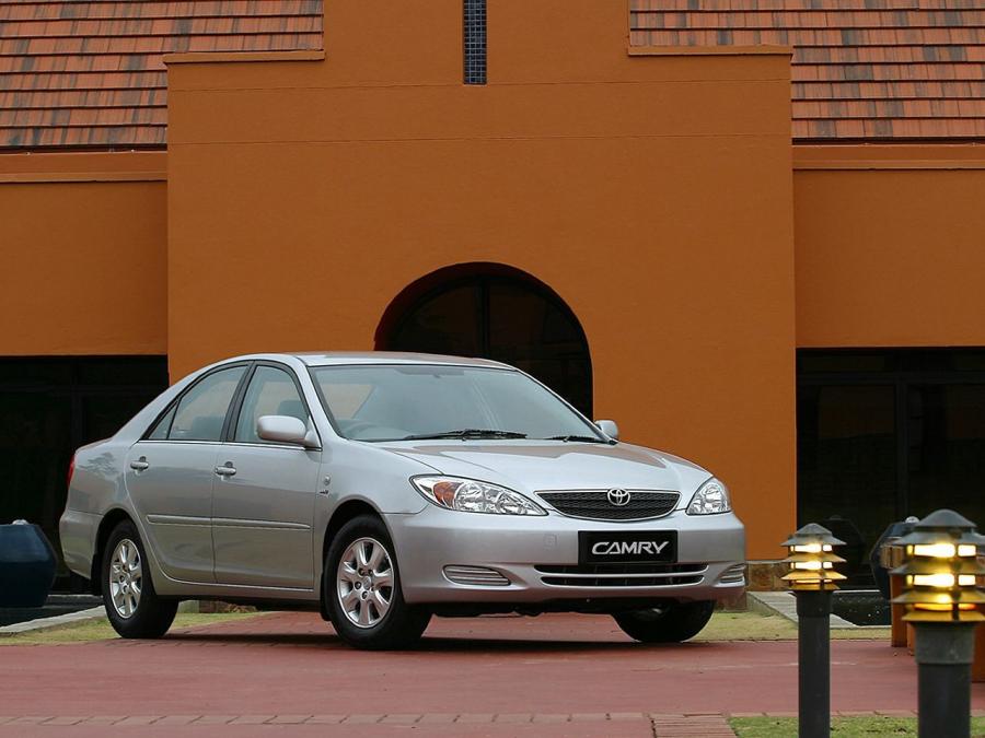  Toyota Camry 2001 года  (ZA) (фото 8 из 19)